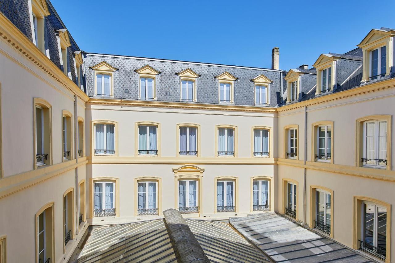 Mercure Grand Hotel Metz Centre Cathedrale Exterior foto
