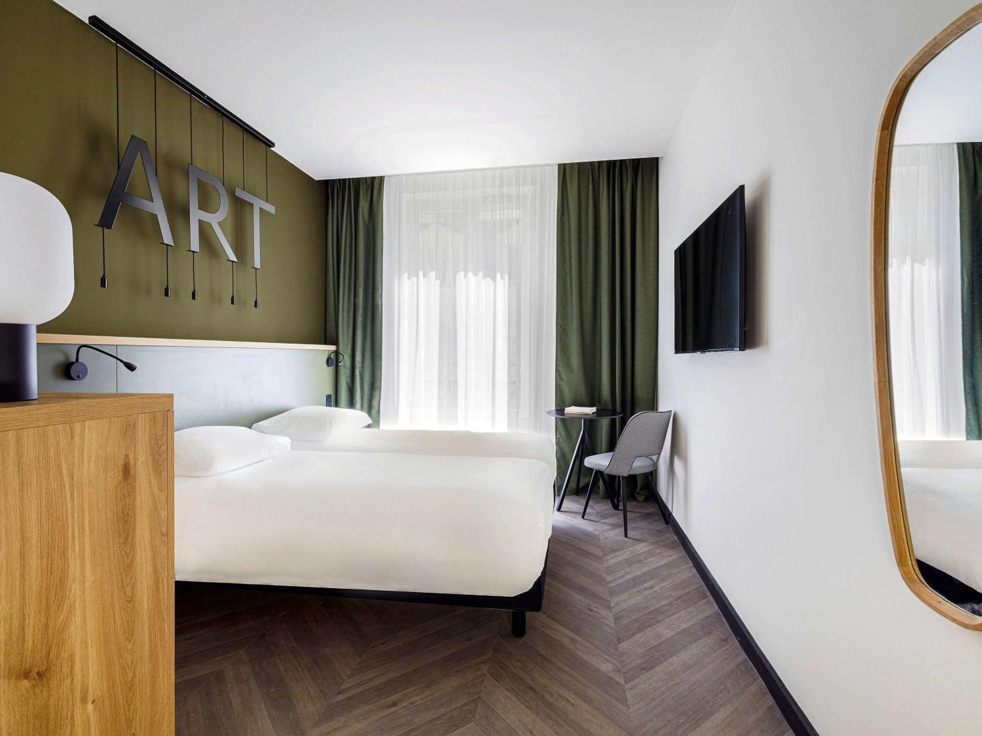 Mercure Grand Hotel Metz Centre Cathedrale Exterior foto