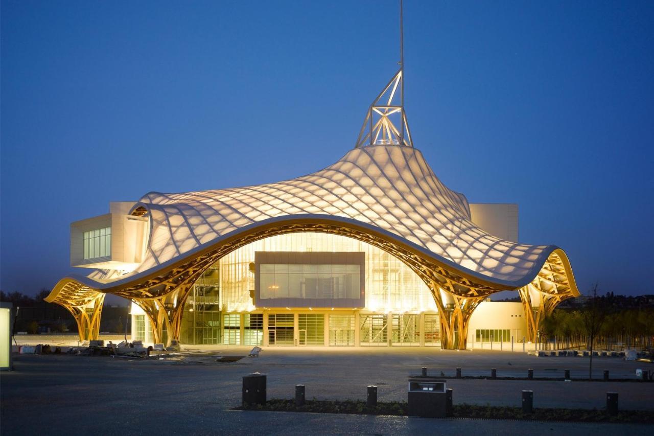 Mercure Grand Hotel Metz Centre Cathedrale Exterior foto